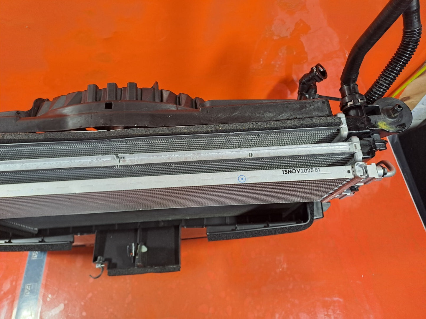 ebay-src:https://i.ebayimg.com/00/s/mtiwmfgxnjaw/z/lwqaaoswomfndnx9/$_57.jpg