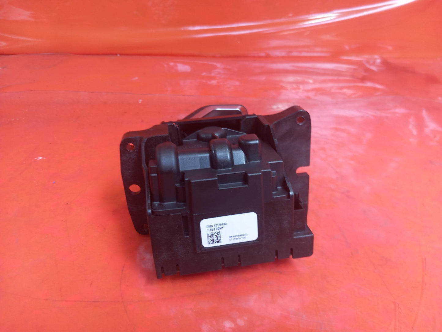 Land Rover Defender L663 3.0 Diesel 2025 Auto Gear Lever Selector N8B27E453BA - Image 11