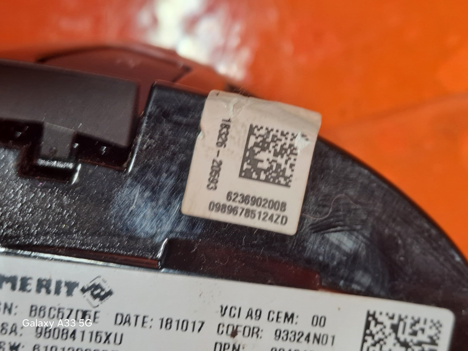 ✅PEUGEOT 308 1.5 DIESEL 2019 STEERING WHEEL CONTROL SWITCHES 98084115XU Warranty - Image 8