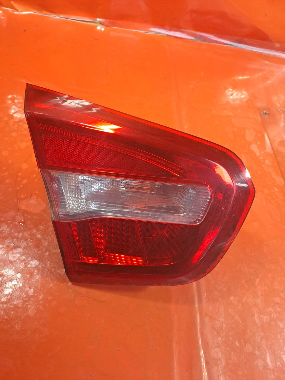 ✅MERCEDES GLA 200D X156 2.1 DIESEL 2016 REAR LEFT INNER TAIL LIGHT A1569060358 - Image 3