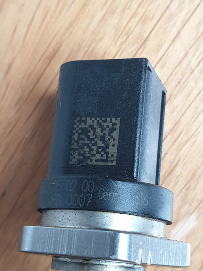 MERCEDES CLS 450 AMG 3.0 PETROL 2019 FUEL RAIL PRESSURE SENSOR A2569050200 A006 - Image 8