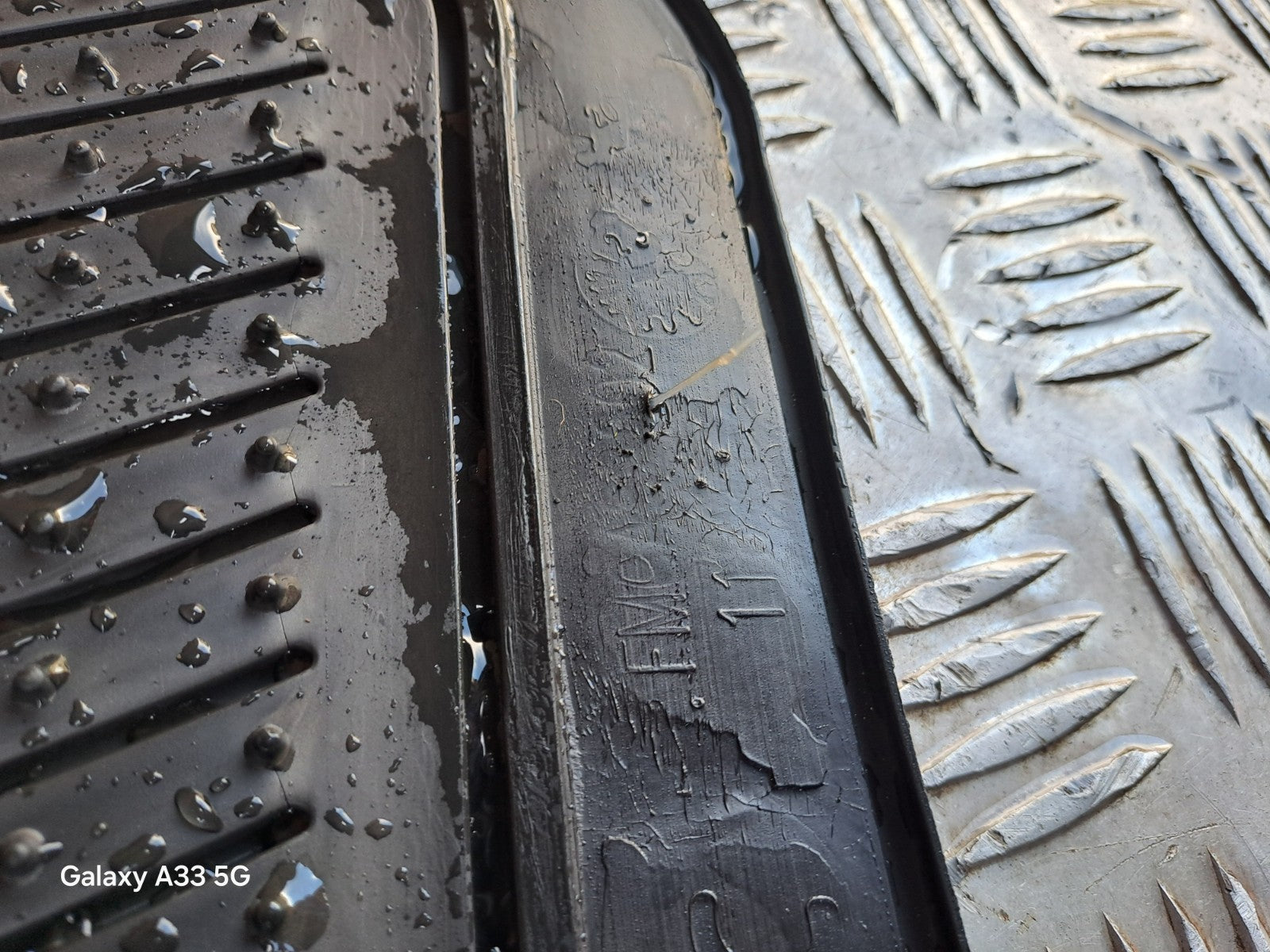 ✅2018 BMW X1 F48 2.0P RUBBER MATS SET + WARRANTY A303 - Image 7