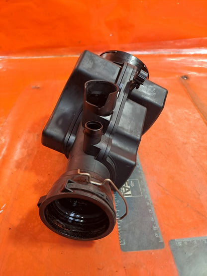 ebay-src:https://i.ebayimg.com/00/s/mtywmfgxmjaw/z/wboaaeswa5vpz7iy/$_57.jpg