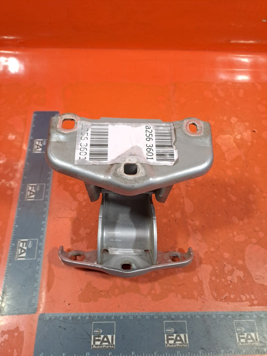 ✅Renault Trafic III Sl27 Sport 2016 1.6 Diesel Rear Left or Right Van Door Hinge - Image 1