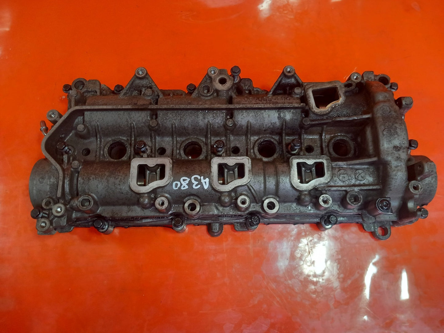 Vauxhall Vivaro 2900 1.5 Diesel 2020 Valve Cover With Camshafts DV5RUCD (YHR) - Image 2