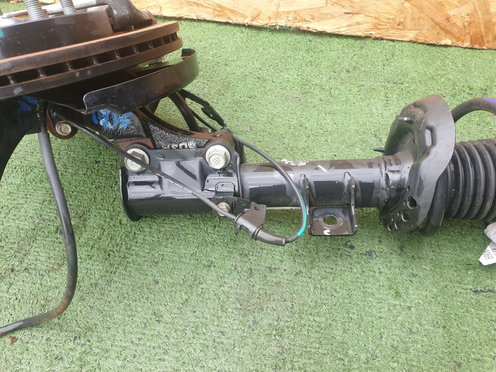 ✅HYUNDAI I20 N LINE 1.0 PETROL 2023 FRONT LEFT SUSPENSION HUB LEG 54650-Q0AB0 - Image 4