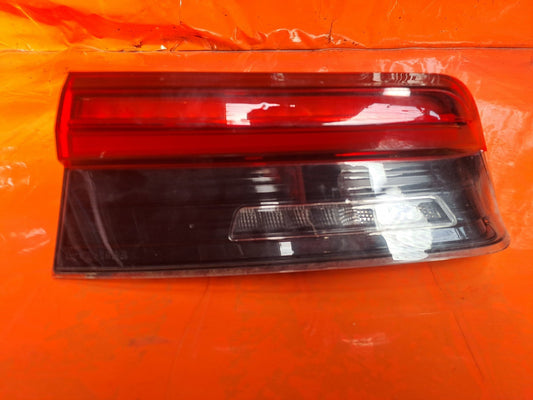 ✅BMW G20 318D M Sport 2.0 Diesel 2021 Rear Right Inner Tail Light 8795584 A362 - Image 2