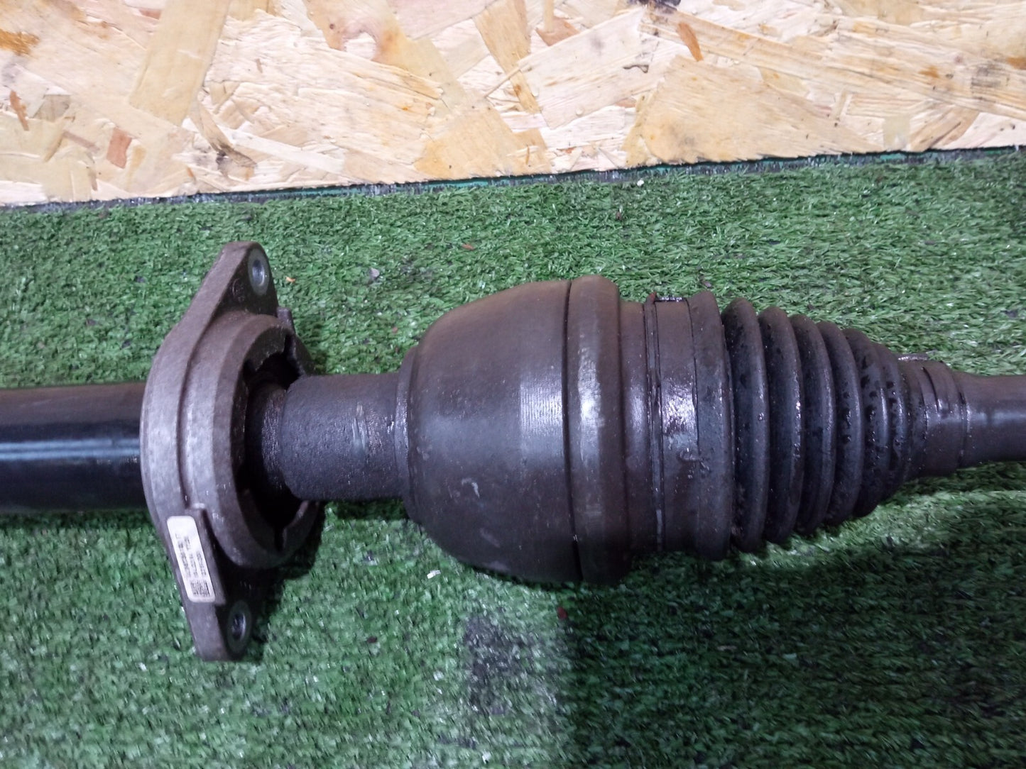 ✅MERCEDES B200 W246 1.8 CDI 2014 FRONT RIGHT AUTO DRIVESHAFT A2463303200 - Image 4