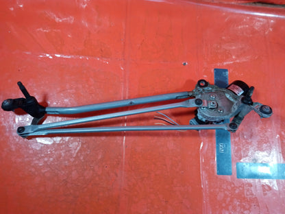 ✅Dacia Duster Journey 1.3 Petrol 2024 Front Wiper Linkage & Motor 288003099R - Image 4