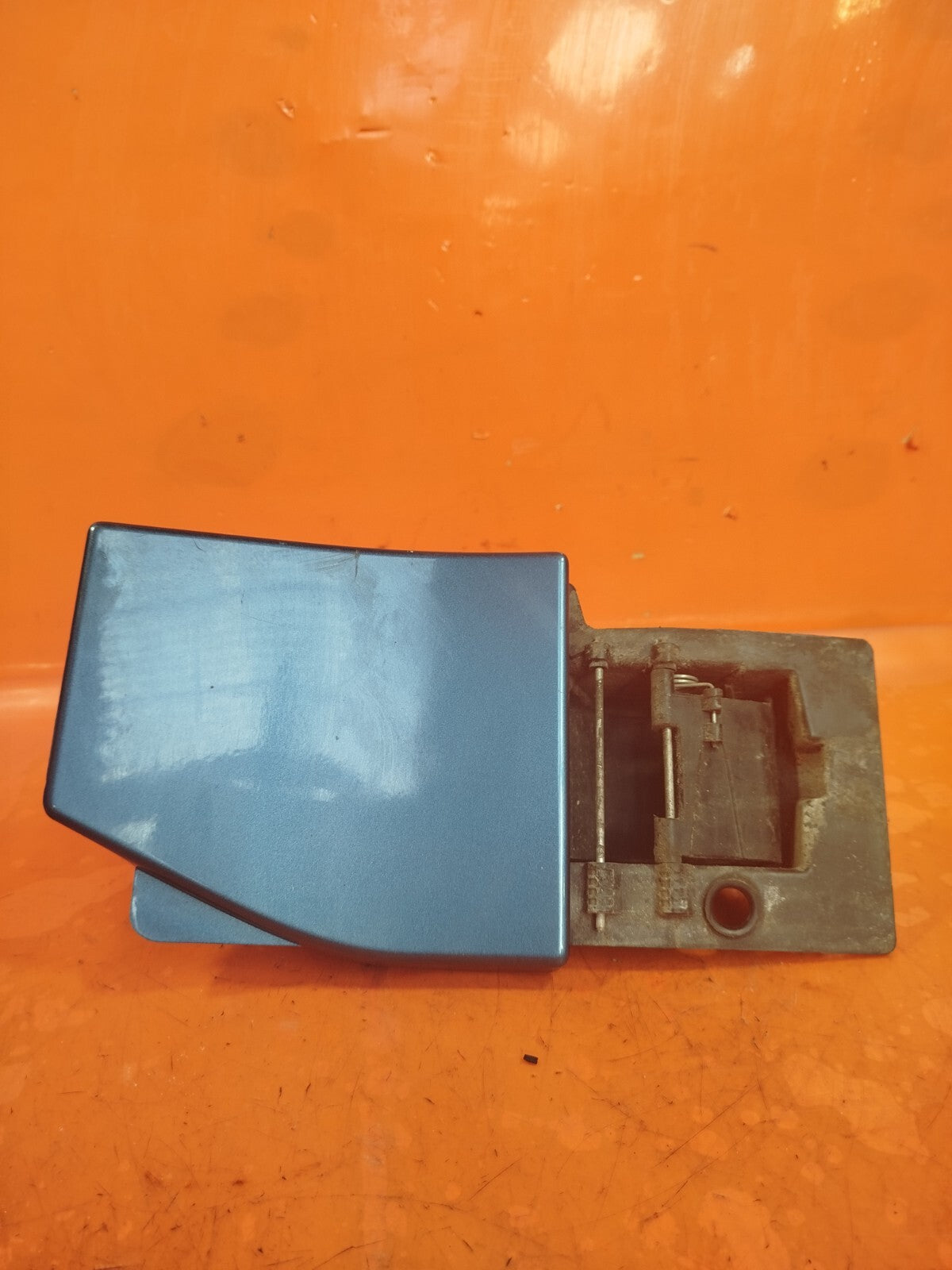 2015 Renault Trafic MK3 SL27 Fuel Flap Cover Blue 781207731R Warranty A250 - Image 5