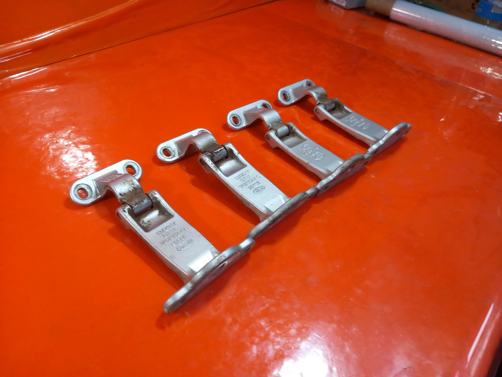 ebay-src:https://i.ebayimg.com/00/s/mtiwmfgxnjaw/z/5ayaaeswm5vqmmww/$_57.jpg