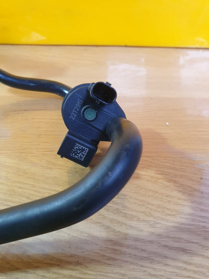 ebay-src:https://i.ebayimg.com/00/s/mtywmfgxmjaw/z/gucaaosw9i5magjh/$_57.jpg
