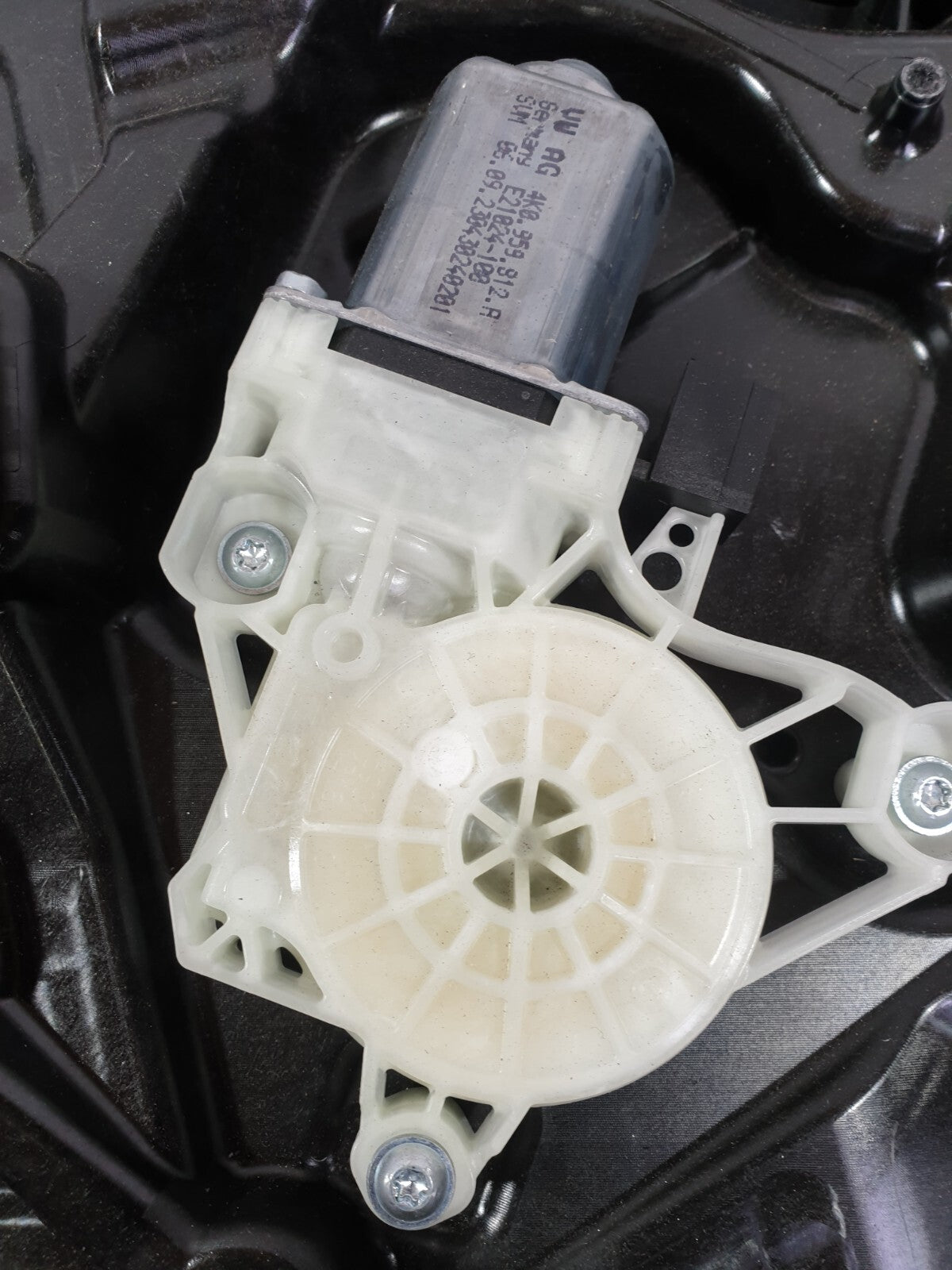 ✅Audi Q4 E-Tron S Line 2023 Front Right Door Window Regulator 11A837402G A206 - Image 11