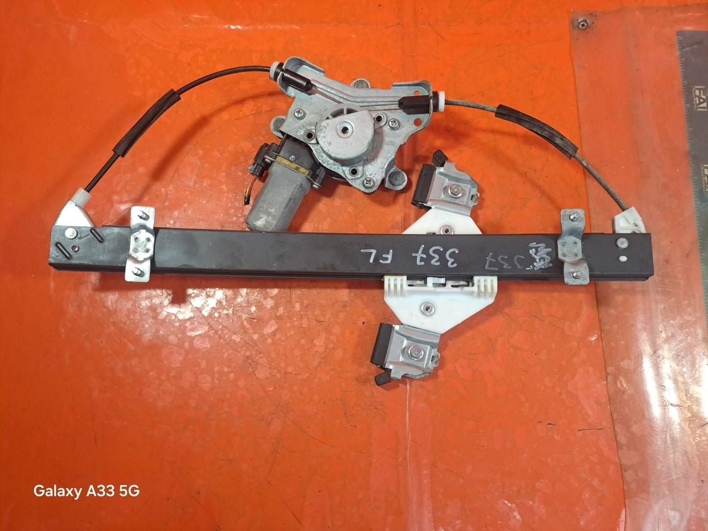 ✅SSANGYONG KORANDO 2.2 DIESEL 2015 FRONT LEFT WINDOW MOTOR & REGULATOR A337 - Image 1