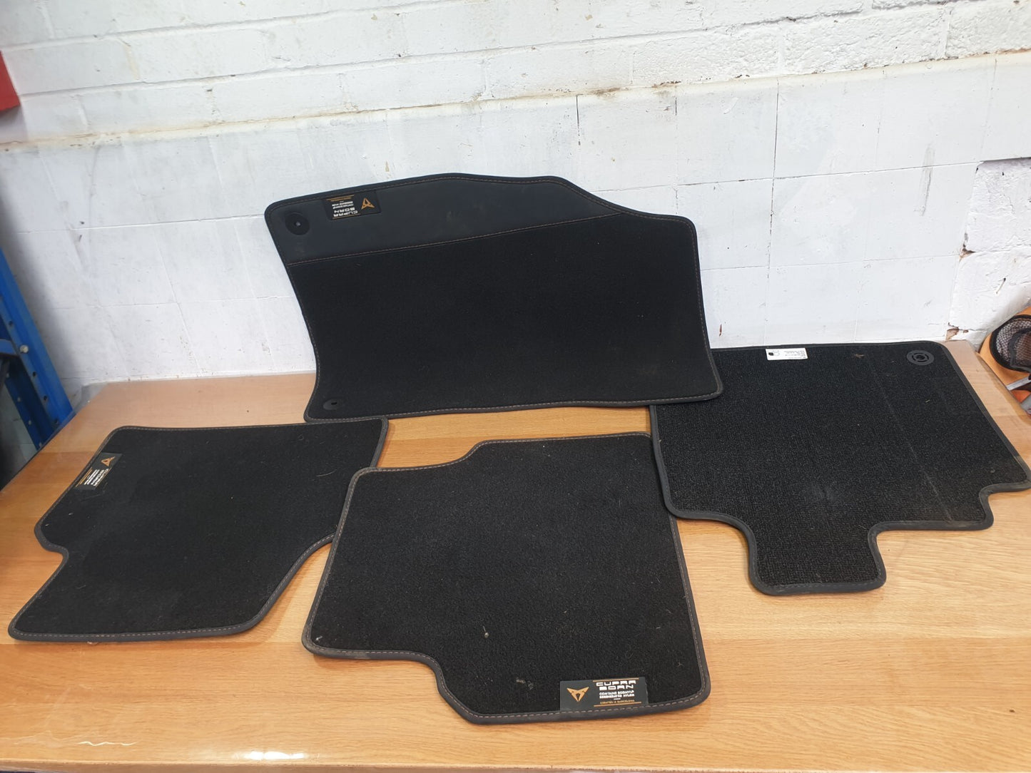 ✅2023 CUPRA FORMENTOR 1.4P FRONT & REAR FLOOR MAT SET 1EC863011A + WARRANTY A173 - Image 4