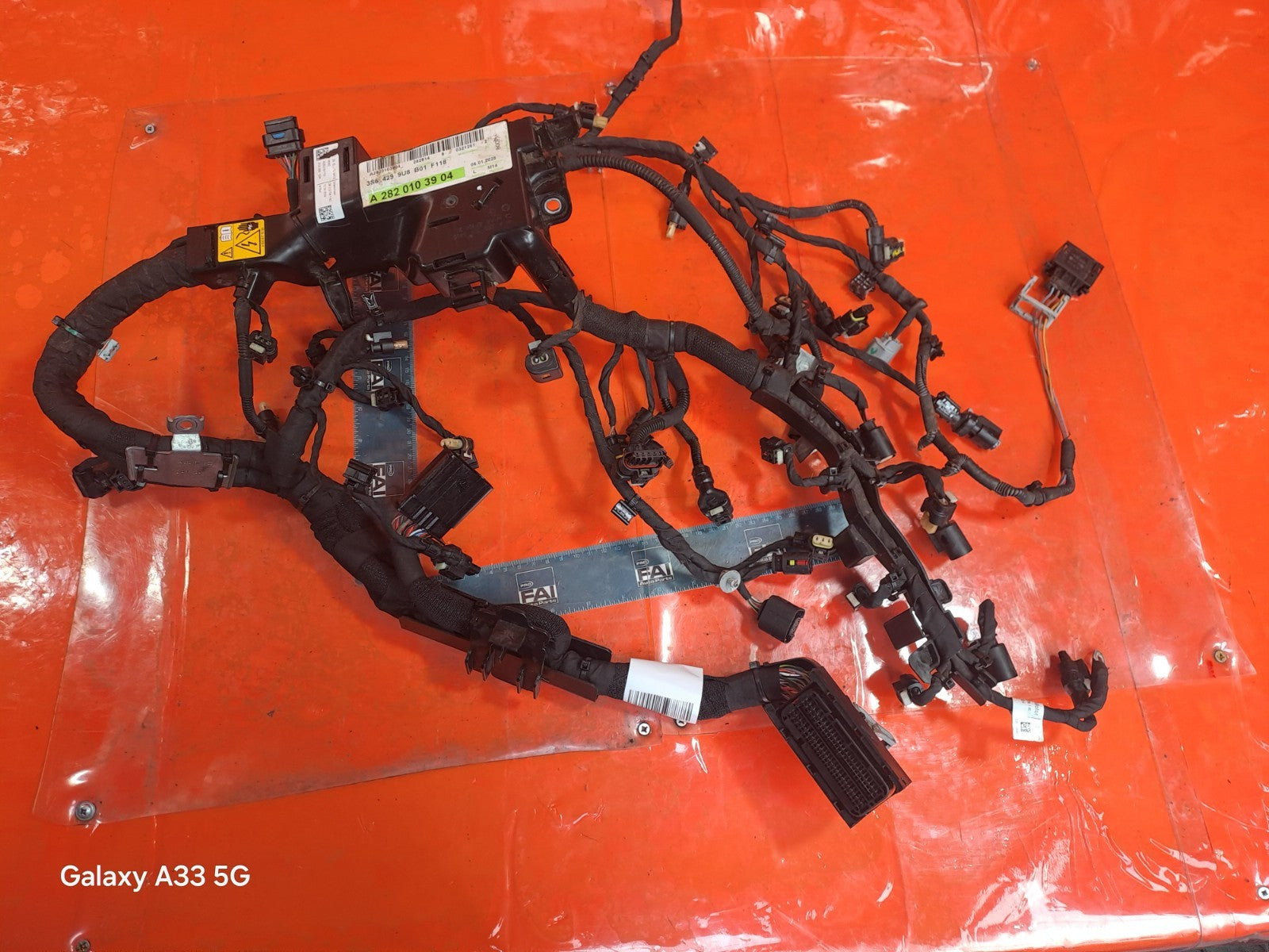 ebay-src:https://i.ebayimg.com/00/s/mtiwmfgxnjaw/z/xzuaaeswpjpo-i61/$_57.jpg