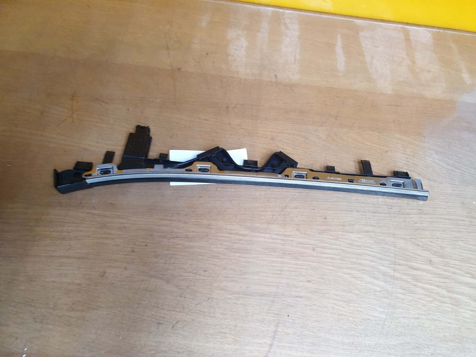 ebay-src:https://i.ebayimg.com/00/s/mtiwmfgxnjaw/z/3wgaaoswg29mh718/$_57.jpg