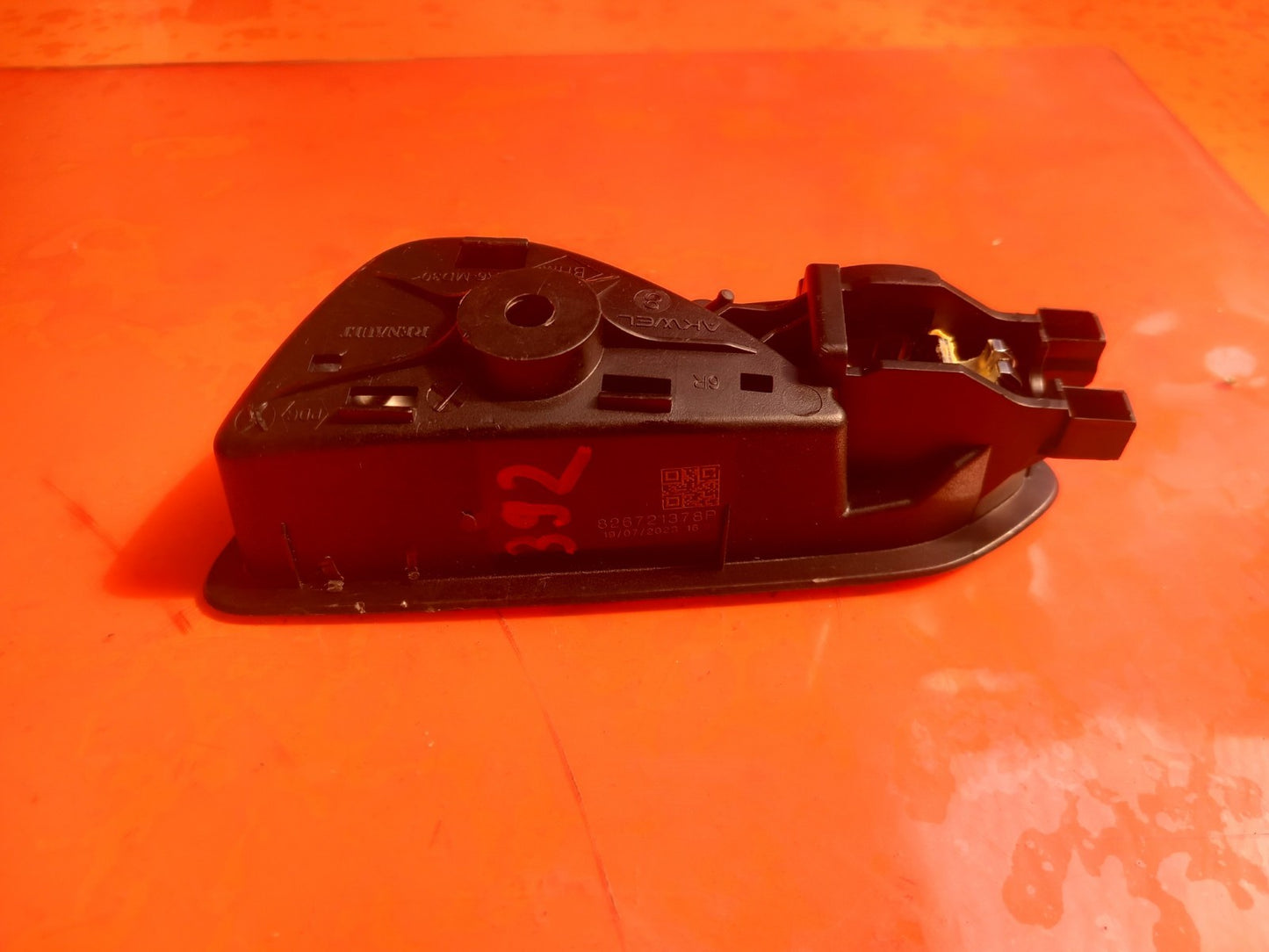 Renault Captur 1.6 Petrol 2023 Front Right Interior Door Handle 826721378R A392 - Image 9