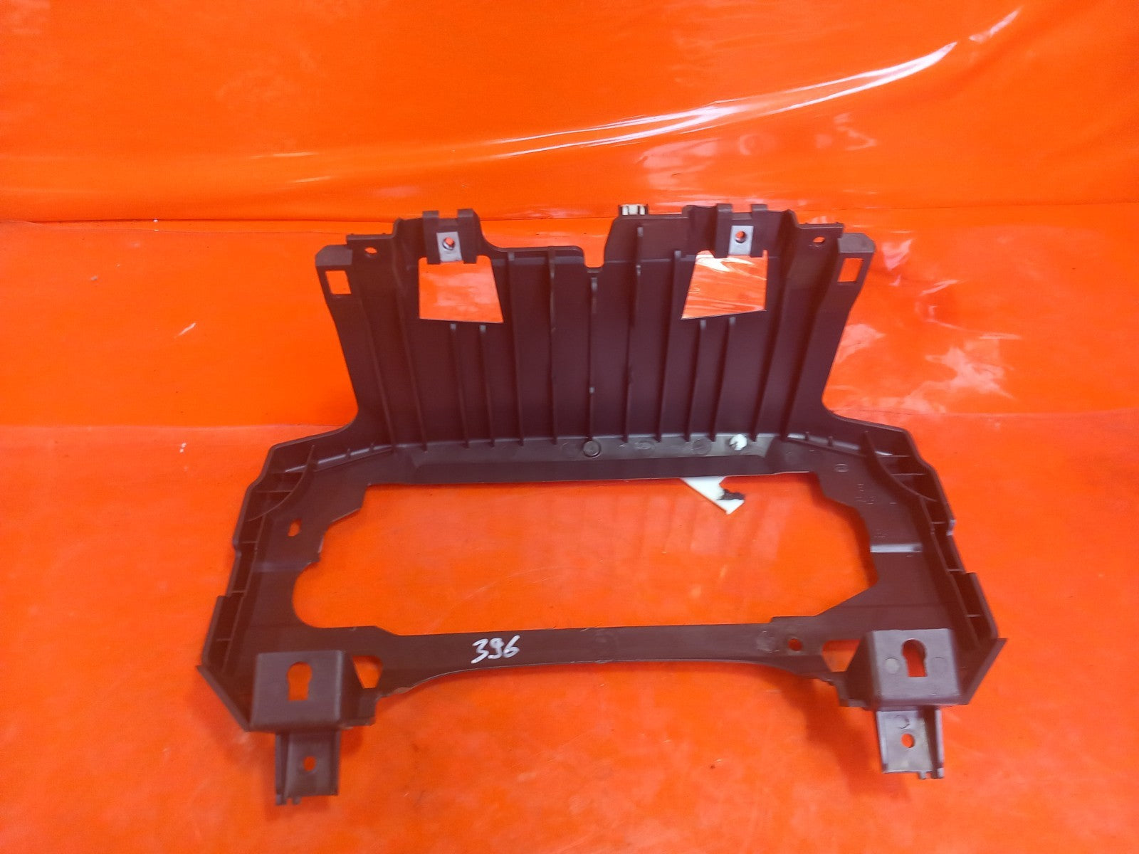 ebay-src:https://i.ebayimg.com/00/s/mtiwmfgxnjaw/z/ln4aaeswdi1qooxj/$_57.jpg