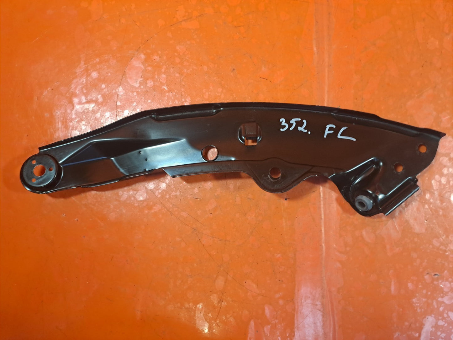 ebay-src:https://i.ebayimg.com/00/s/mtiwmfgxnjaw/z/z3aaaeswn6vpoezq/$_57.jpg