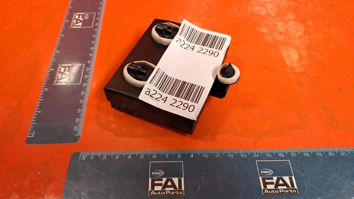 ebay-src:https://i.ebayimg.com/00/s/otawwde2mda=/z/fy4aaeswnlrqq-do/$_57.jpg