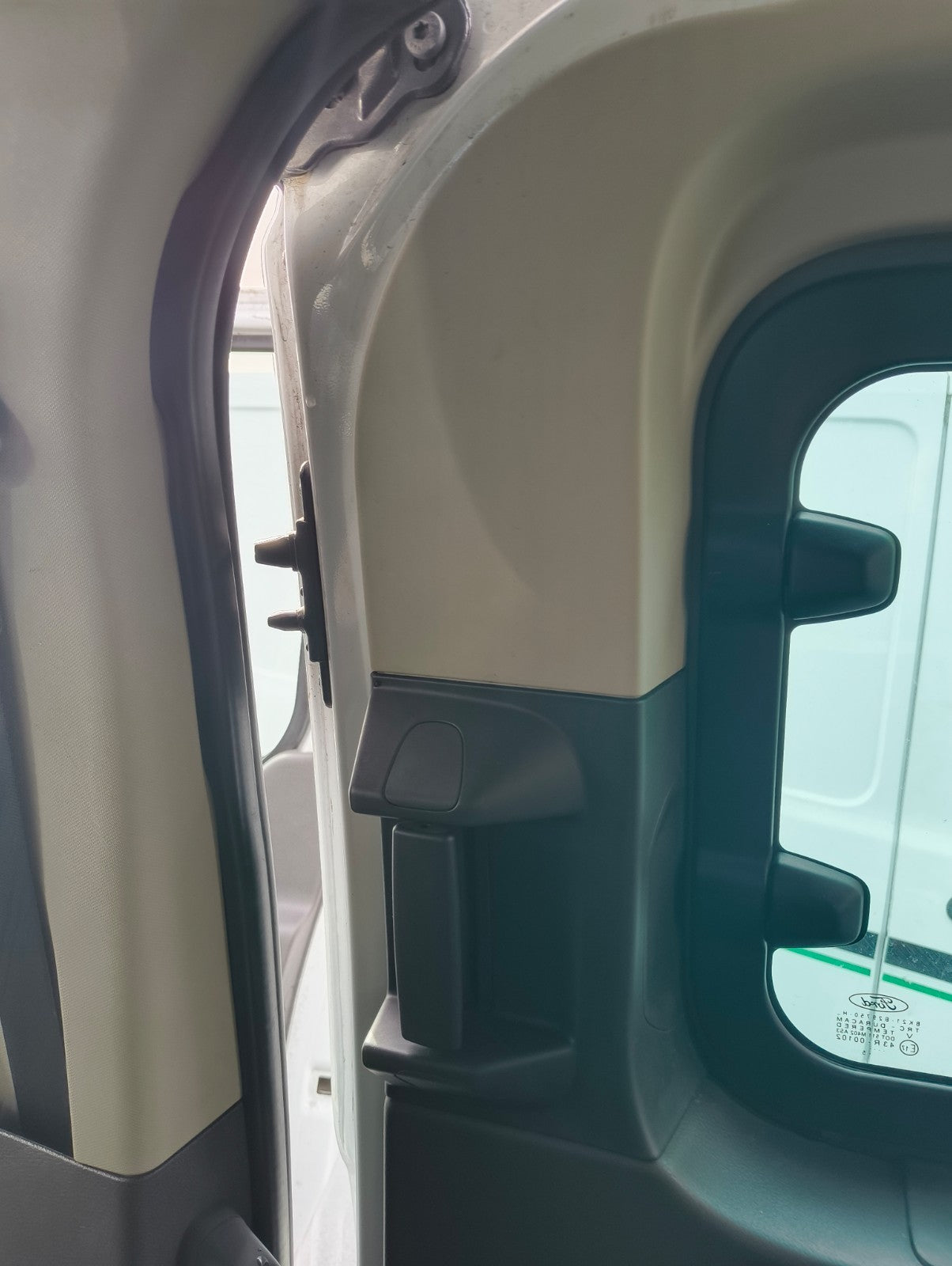 ✅Ford Tourneo Custom 2.2 Diesel 2015 Right Side Sliding Door Card Warranty A377 - Image 8