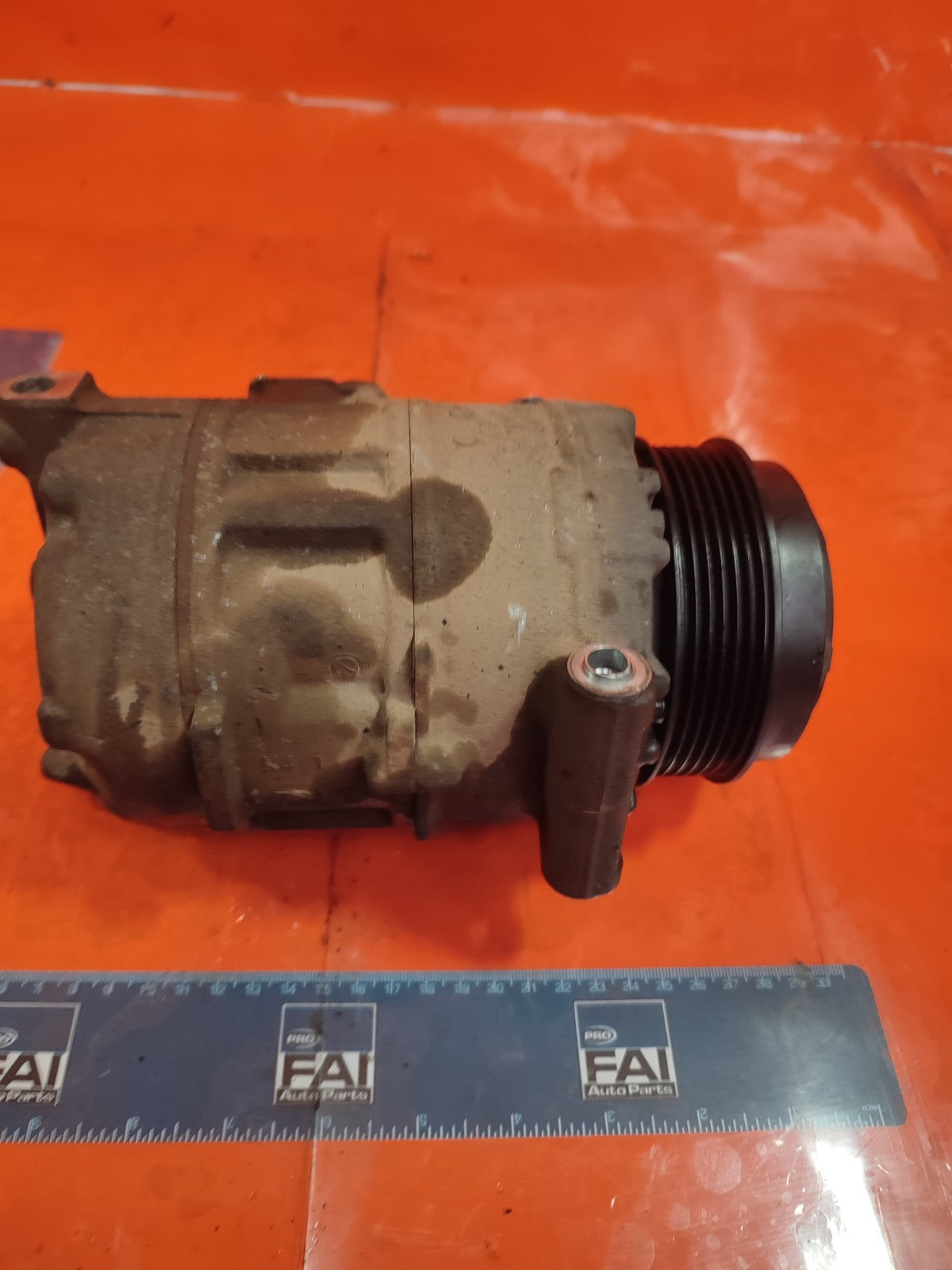 ✅Volkswagen Crafter CR35 2015 2.0 Diesel AIR CONDITIONING PUMP 2E820803H A275 - Image 5