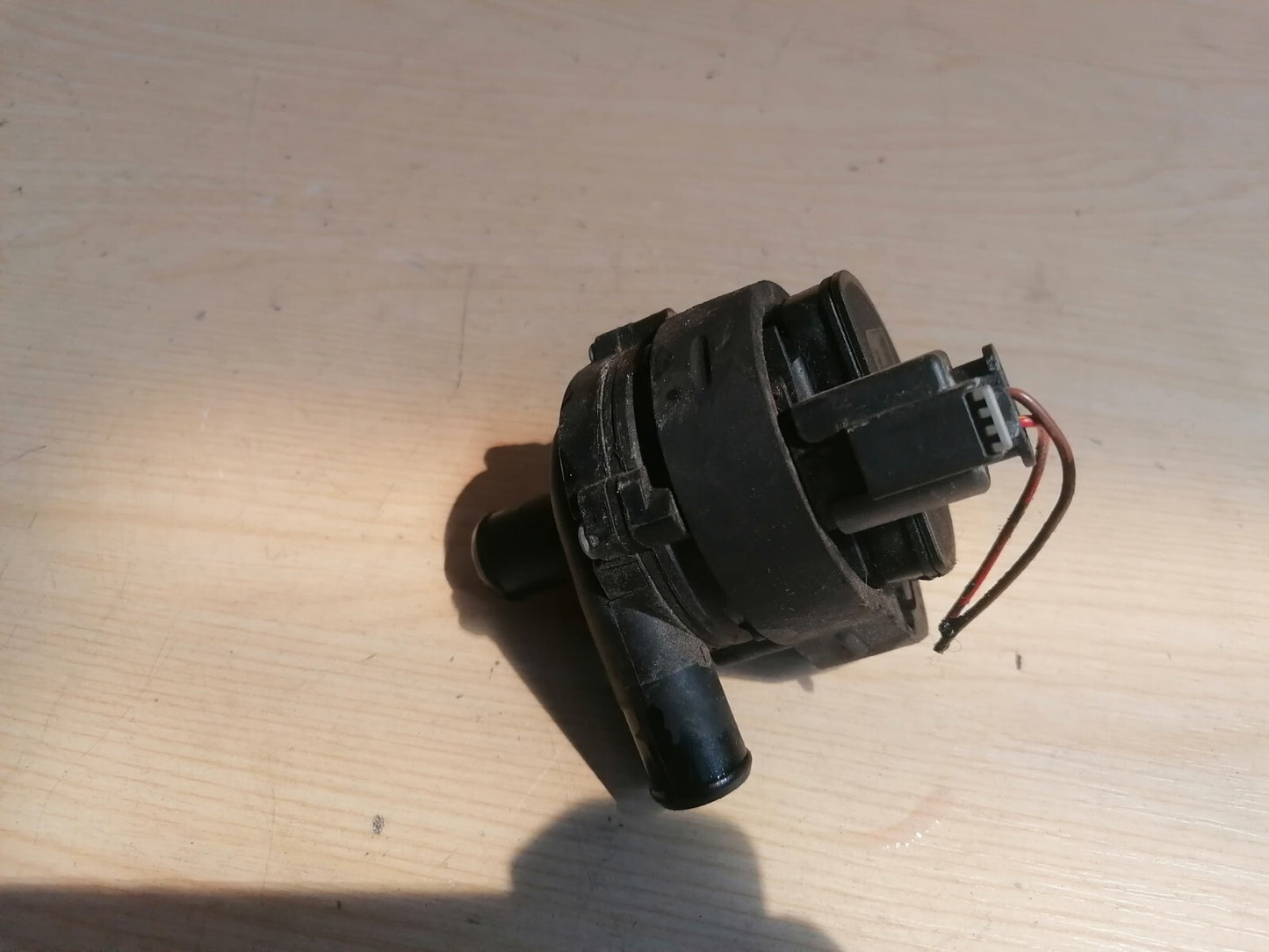 MERCEDES W176 WATER CIRCULATION PUMP WITH WIRING LOOM A2118350028 X00 - Image 10