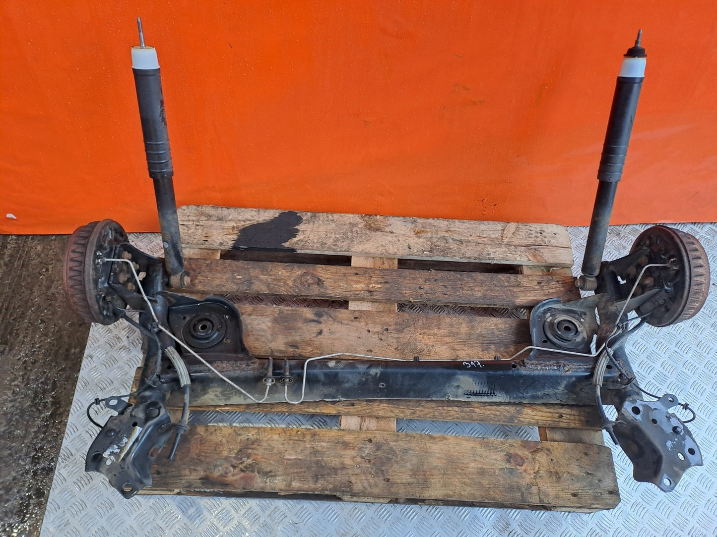 ✅2015 RENAULT ZOE DYNAMIQUE REAR AXLE + WARRANTY A317 - Image 1