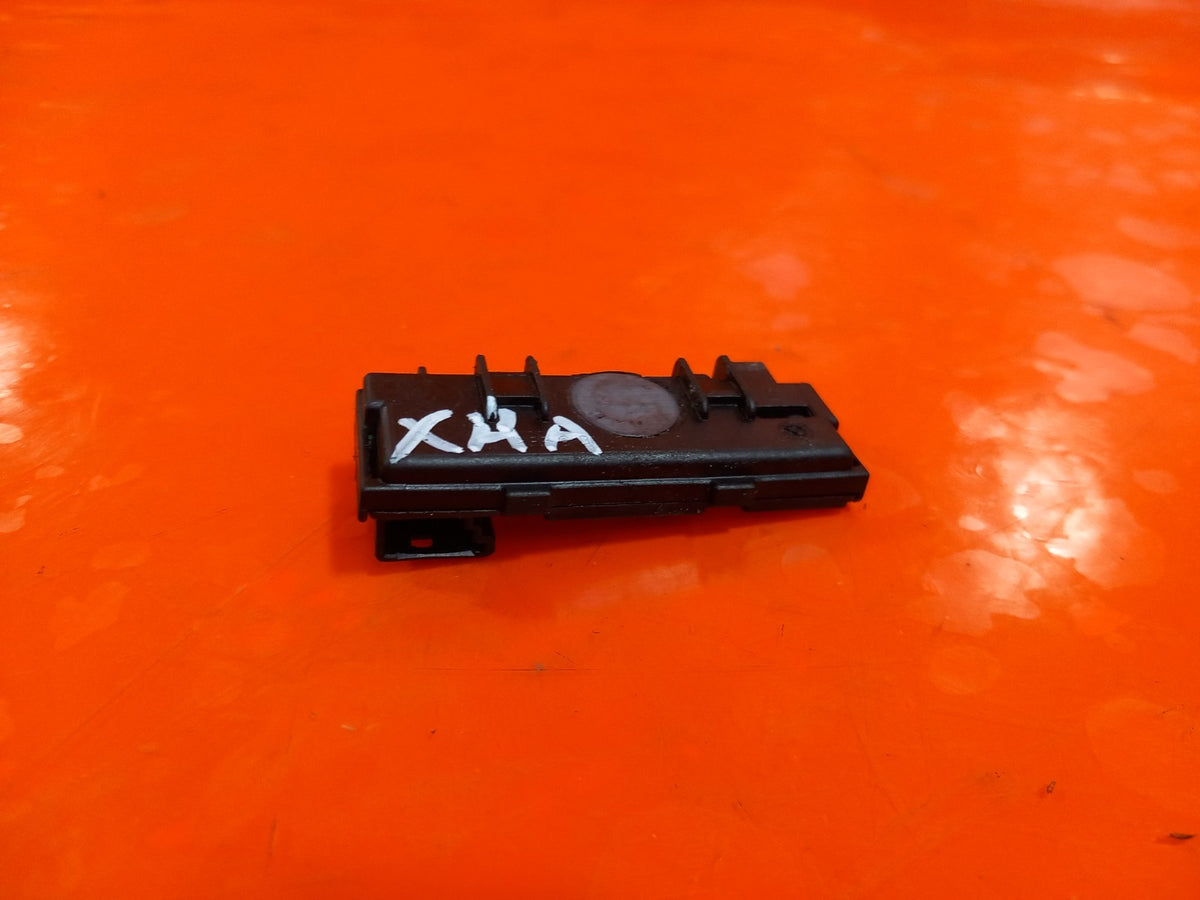 Mercedes A Class W176 Humidity Temperature Sensor A1729058200 Warranty xAA - Image 3