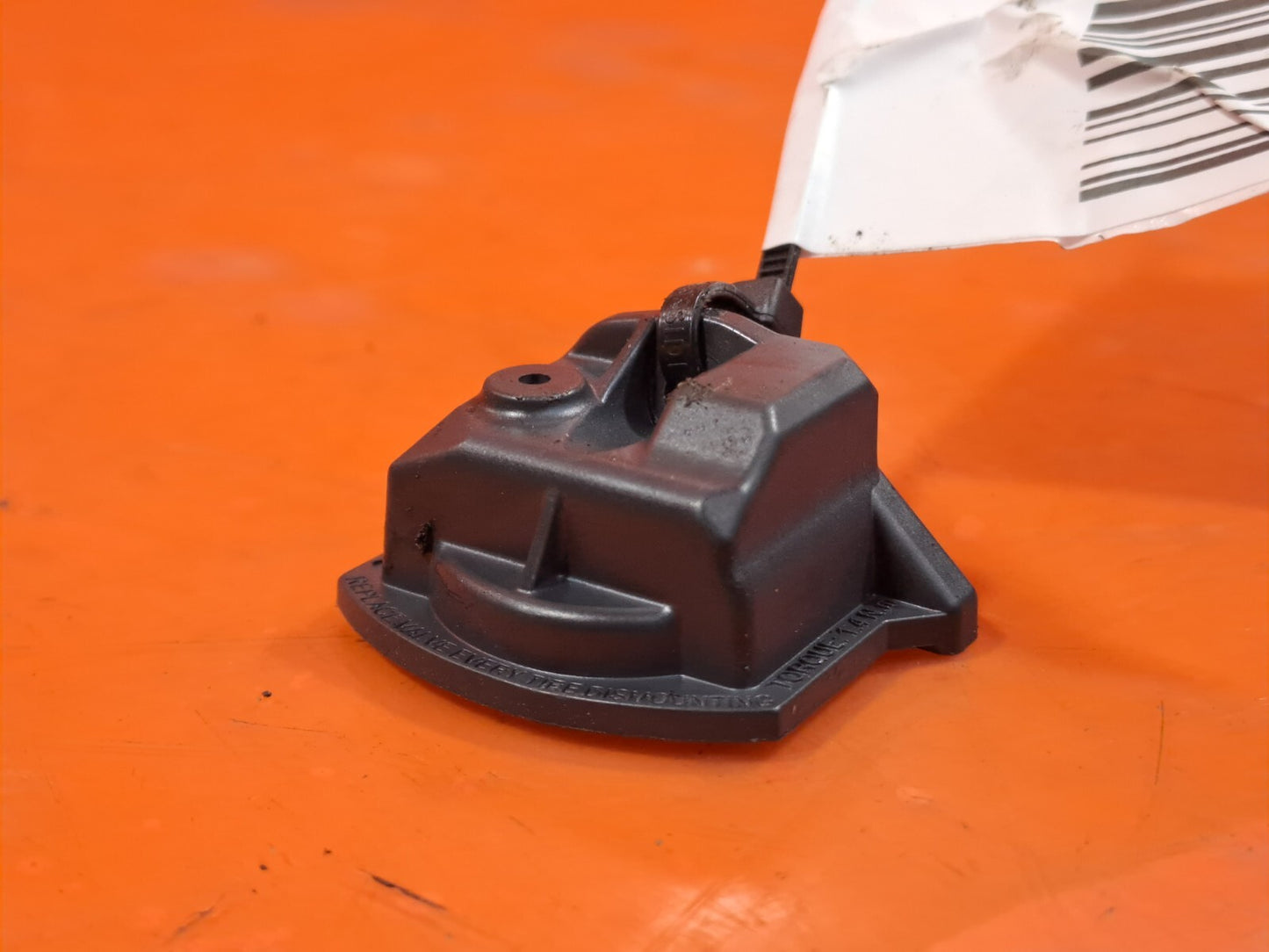 ebay-src:https://i.ebayimg.com/00/s/mtiwmfgxnjaw/z/mckaaosw~htne8le/$_57.jpg