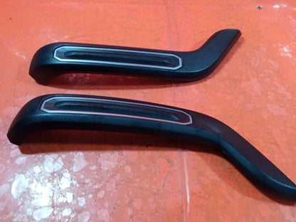 ✅Dacia Duster Journey 1.3 Petrol 2024 Front Door Trims 809451347R 809459973R - Image 3