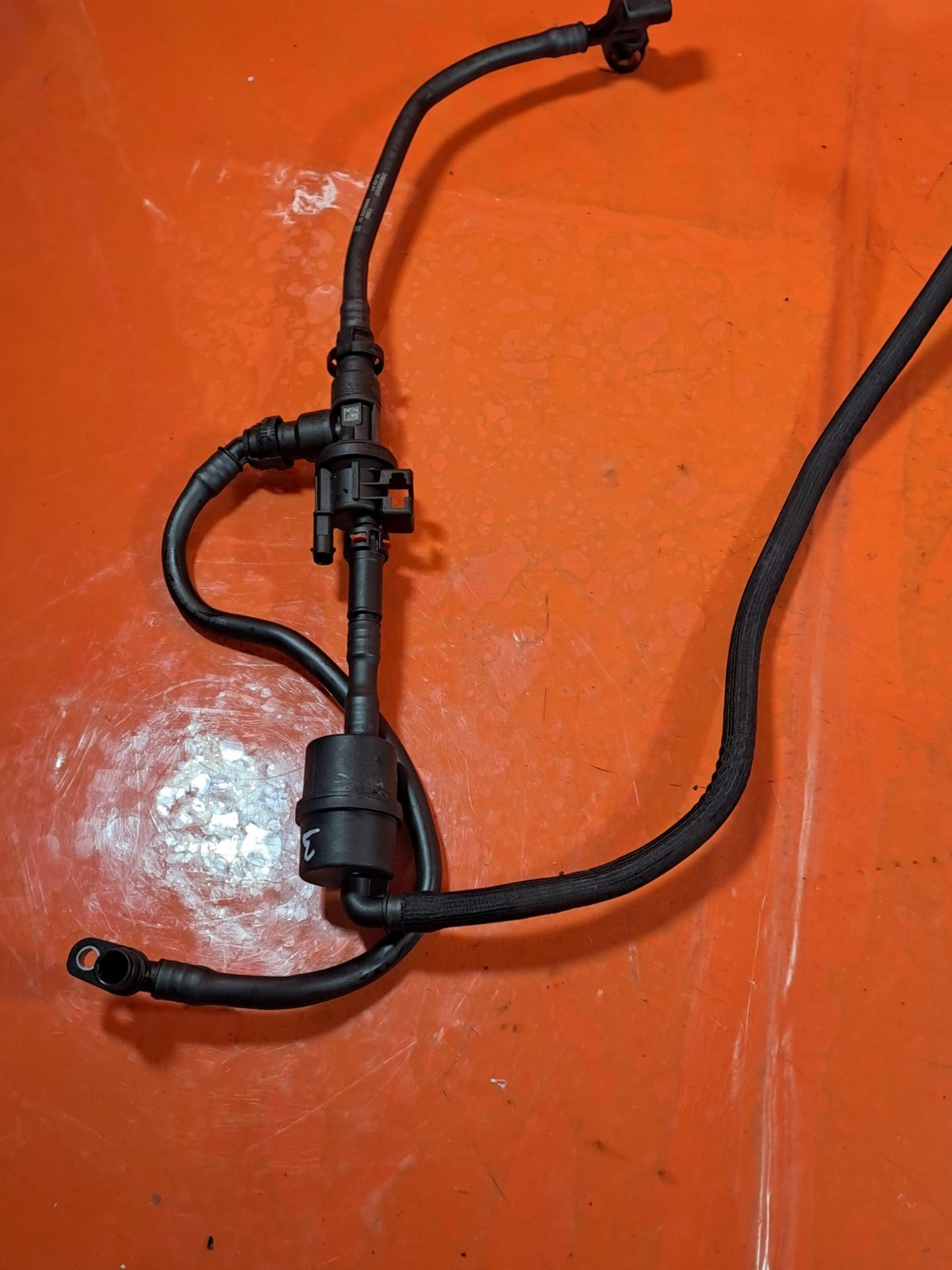 ✅BMW G20 330E 2.0 PETROL 2023 FUEL Line  PIPES 8665235 8664926 8654824 - Image 5