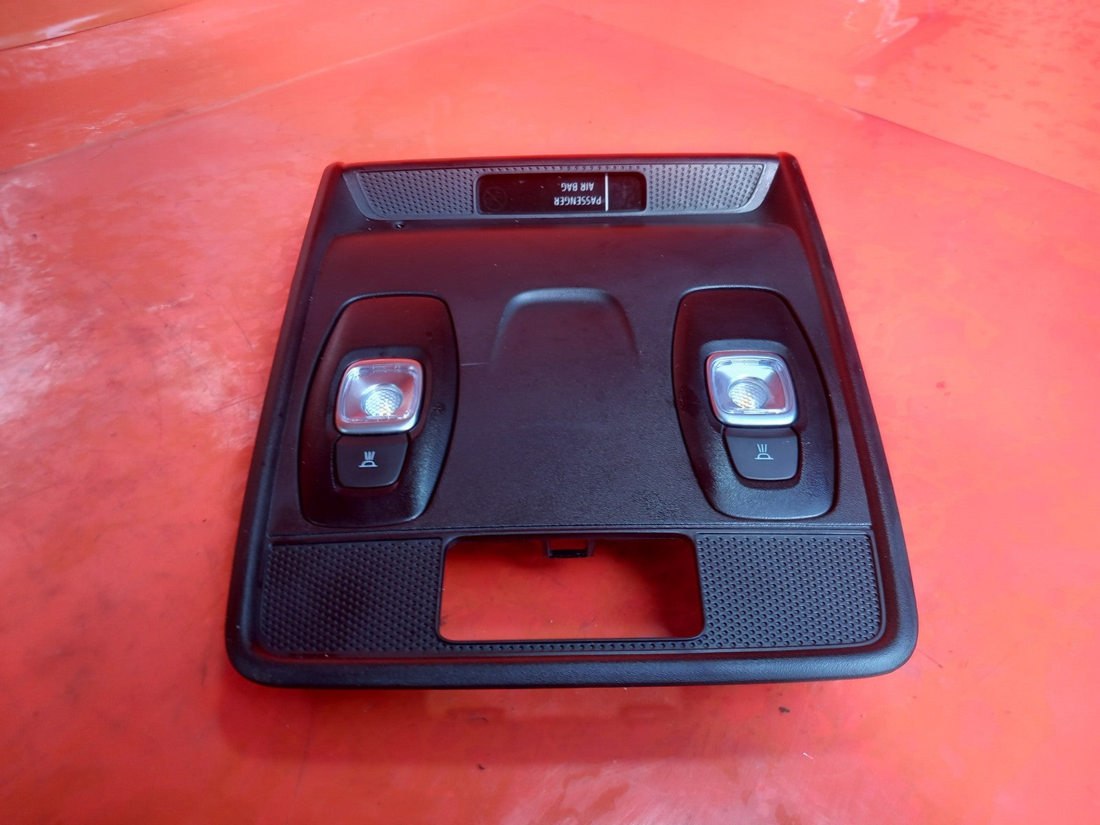 Renault Captur 1.6 Petrol 2023 Front Interior Roof Light 969803518R Warranty - Image 6