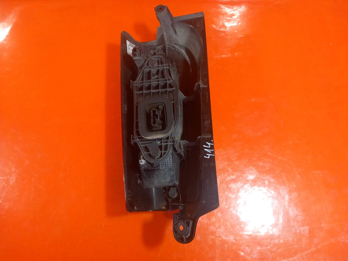 Vauxhall Combo MK4 2020 Rear Left Tail Light 9819235880 Warranty A414 - Image 8