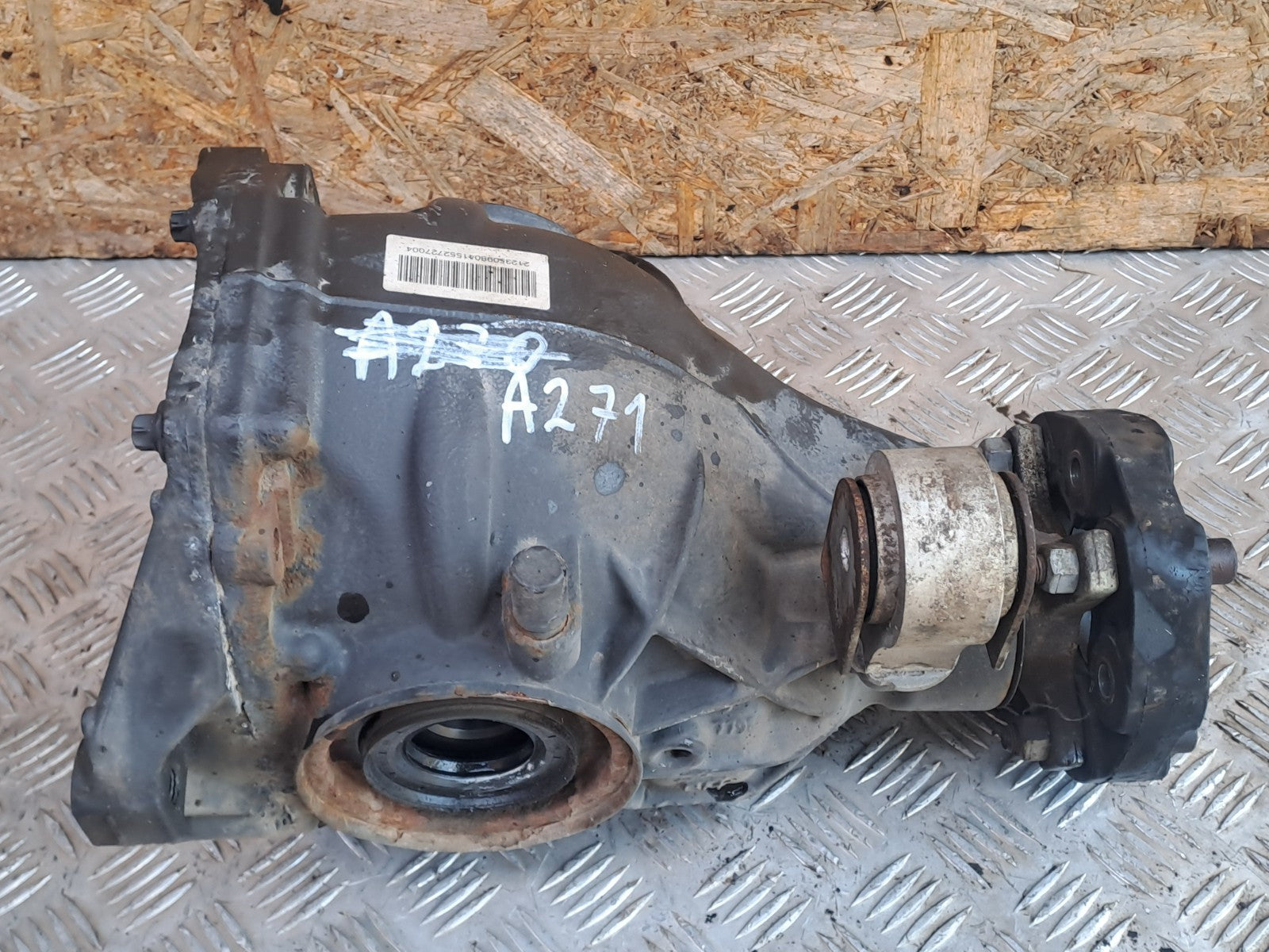 ✅MERCEDES E300 W212 2.1 DIESEL 2013 AUTO REAR DIFFERENTIAL DIFF A2033510705 A271 - Image 3
