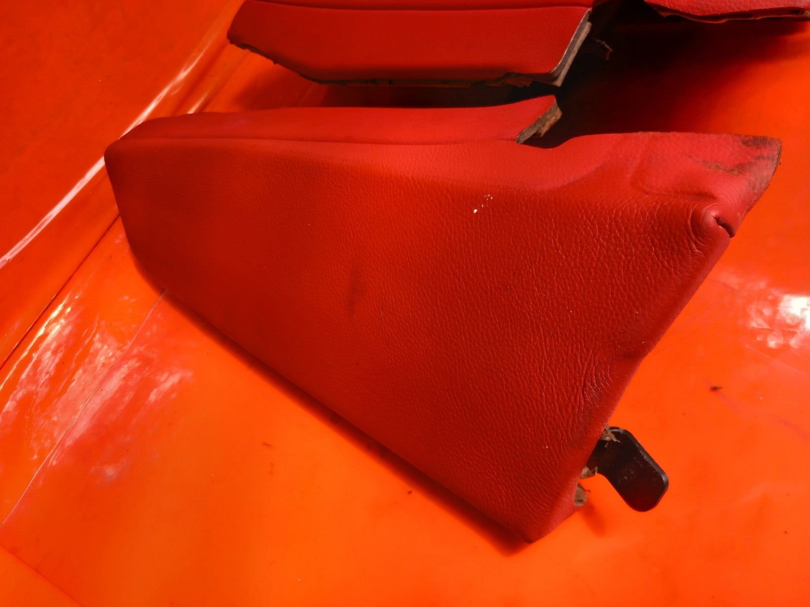 BMW F33 420D 2.0 Diesel 2015 Rear Seat Lateral Panels Leather Red 7328460 A367 - Image 7