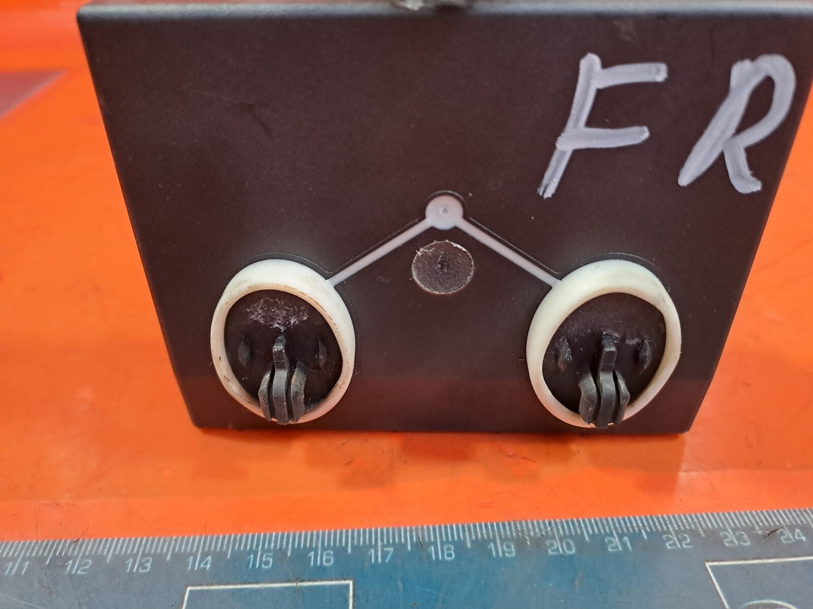 ebay-src:https://i.ebayimg.com/00/s/mtiwmfgxnjaw/z/araaaoswflxnnoik/$_57.jpg