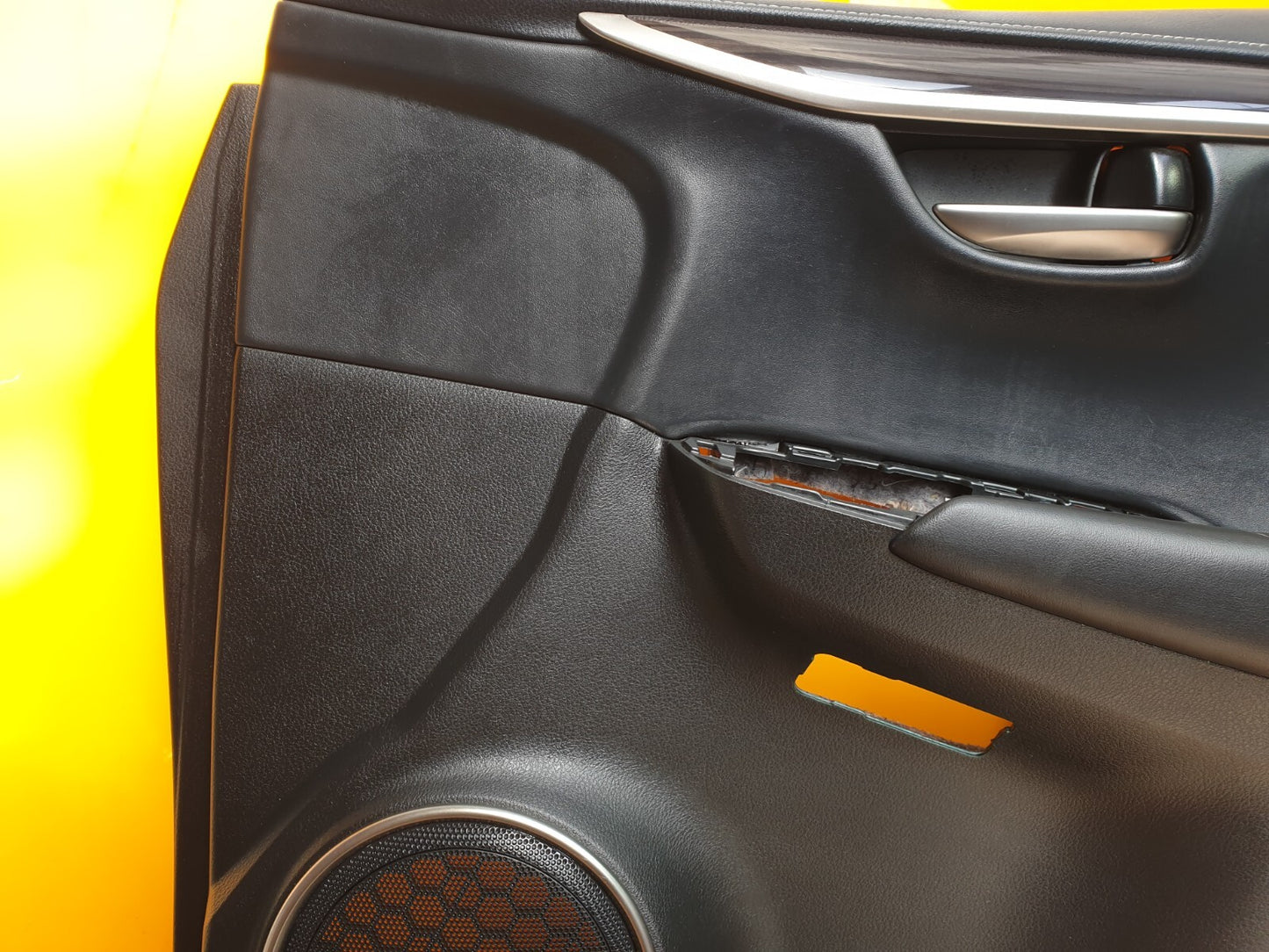 ✅2019 Lexus NX 300H Front Right Driver Side Door Card + Warranty A146 - Image 4
