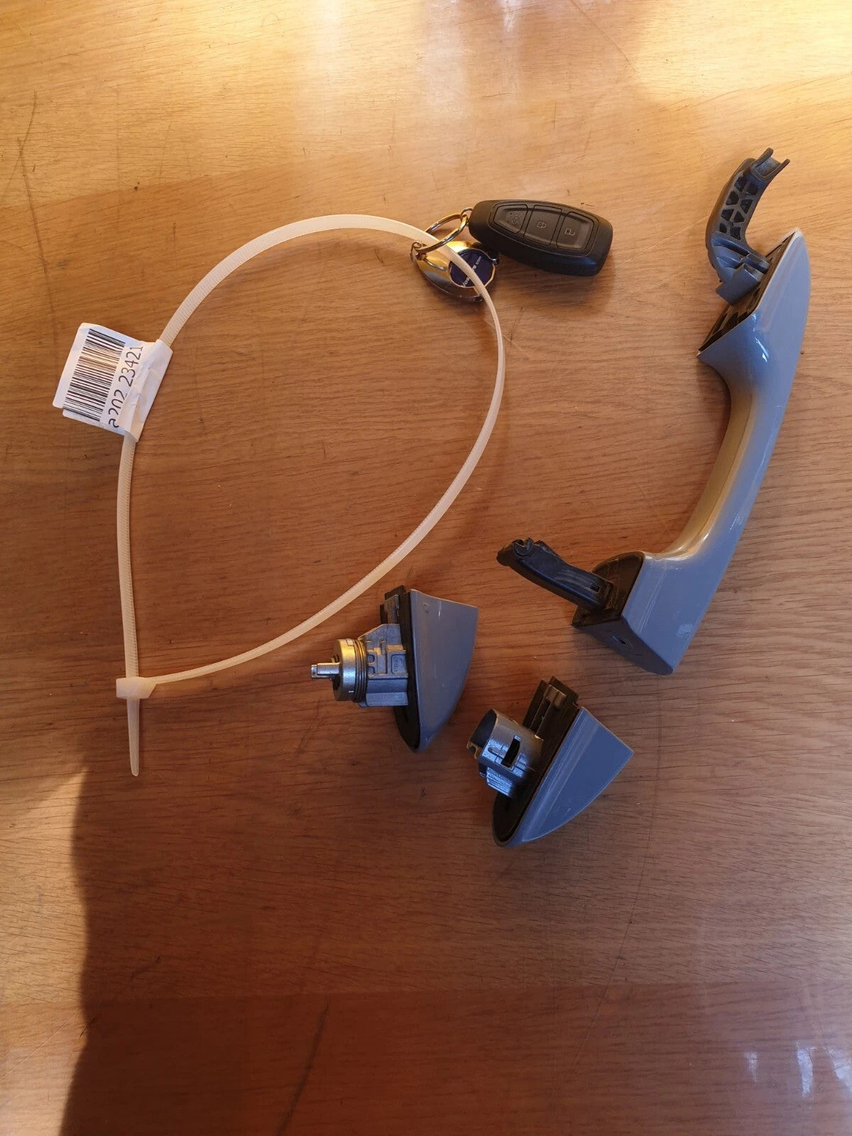 ebay-src:https://i.ebayimg.com/00/s/mtywmfgxmjaw/z/ebuaaeswdgxqfsly/$_57.jpg
