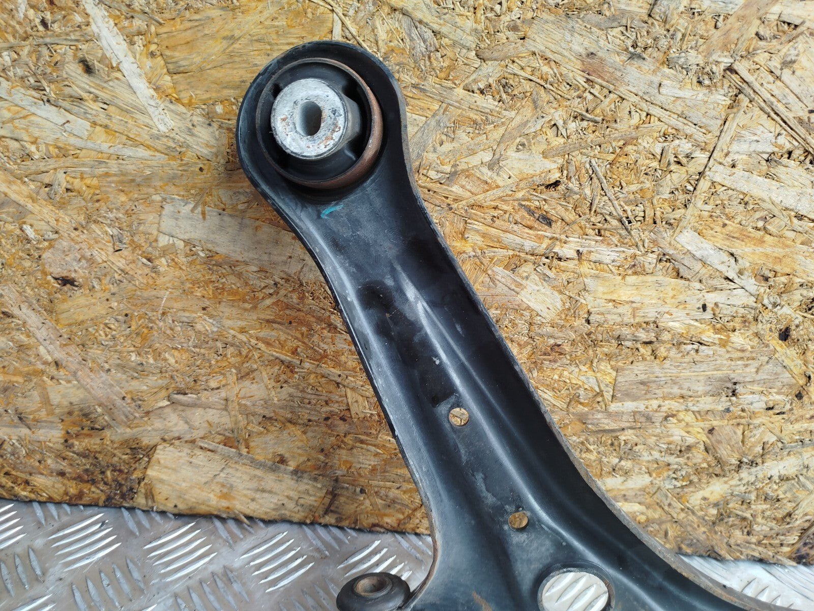 ✅FORD B-MAX TITANIUM 1.0 PETROL 2014 FRONT RIGHT WISHBONE CONTROL ARM Warranty - Image 10