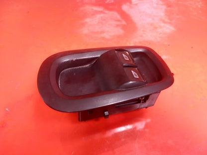 ✅2021 Ford Transit Custom Front Right Door Window Switch GK2T-14A132-DA A370 - Image 2