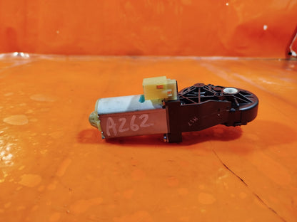 ✅TESLA MODEL 3 LONG RANGE 2020 FRONT RIGHT LEFT SEAT ADJUST MOTOR 1079773-00-B - Image 3