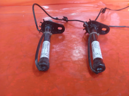 Mercedes W177 A180 Sport 1.5 Diesel 2019 Pair Left Right Bonnet Actuators A382 - Image 10