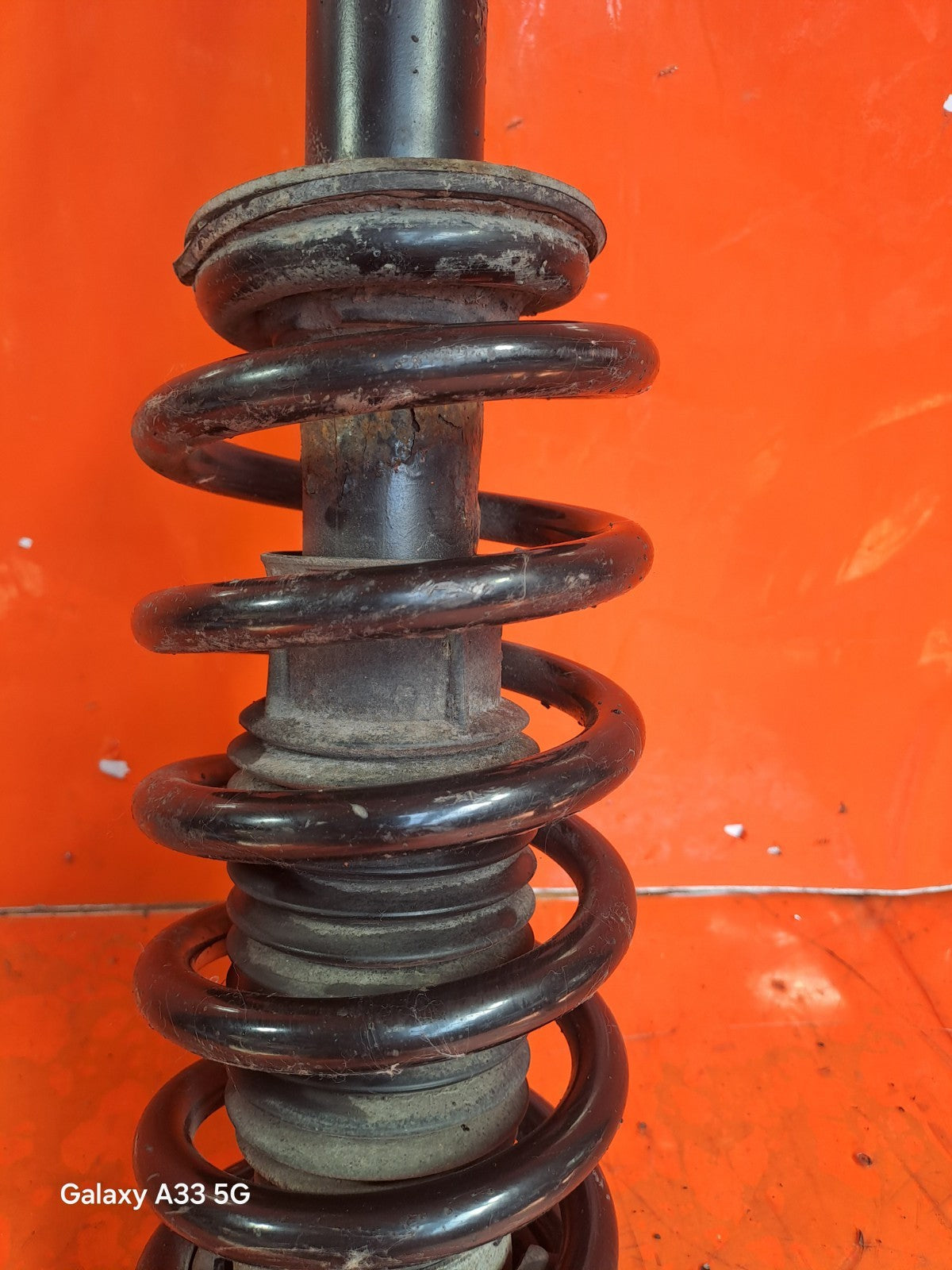 ✅MERCEDES W205 C200 2.0 PETROL 2015 FRONT RIGHT/LEFT SHOCK ABSORBER A2053200713 - Image 3