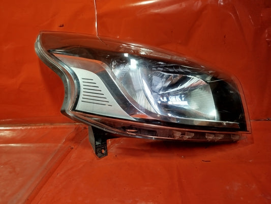 ✅2016 FIAT TALENTO 1.6D FRONT RIGHT HEADLIGHT 260104509R + WARRANTY A253 - Image 1