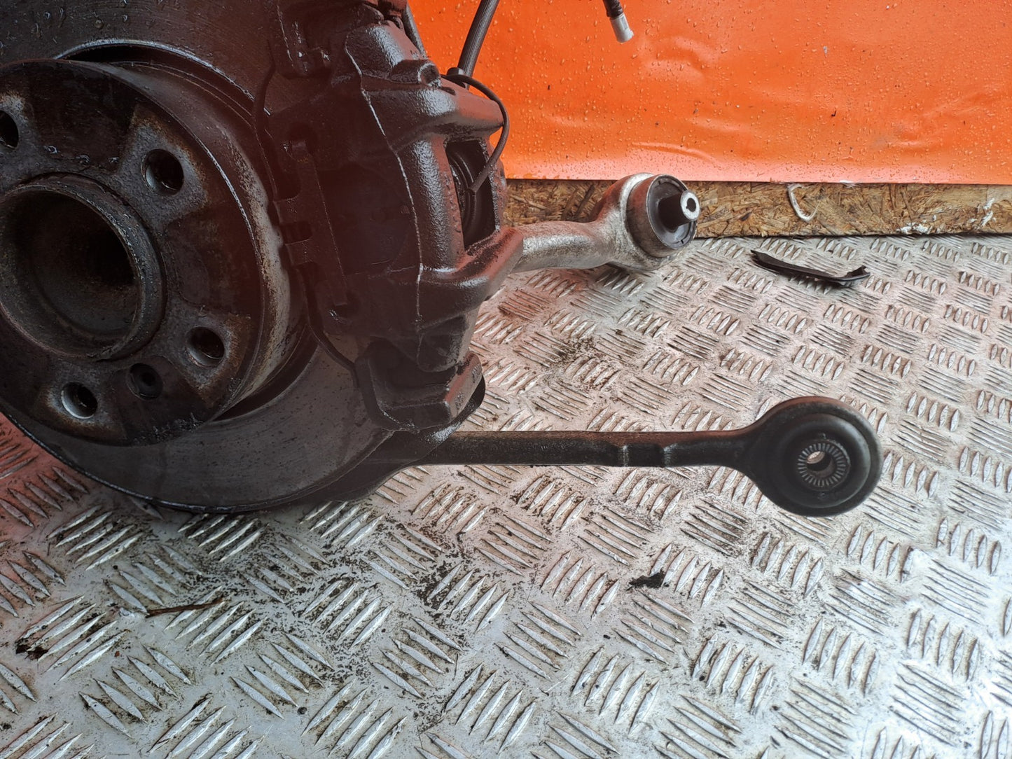 ✅2019 BMW 1 Series F20 M Sport Front Left Suspension Leg Hub 6873723 A360 - Image 6