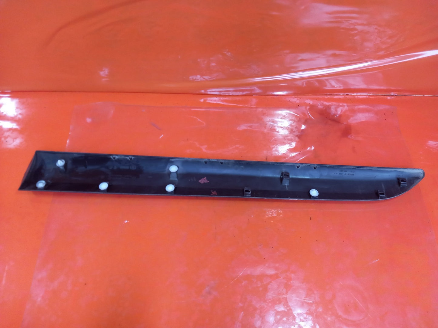 Citroen Berlingo 650 1.5 Diesel 2020 Front Right Door Lower Molding 9808747077 - Image 8