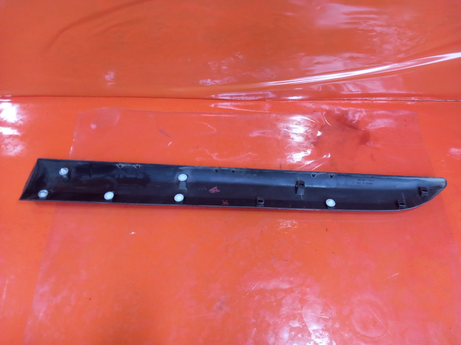 Citroen Berlingo 650 1.5 Diesel 2020 Front Right Door Lower Molding 9808747077 - Image 8