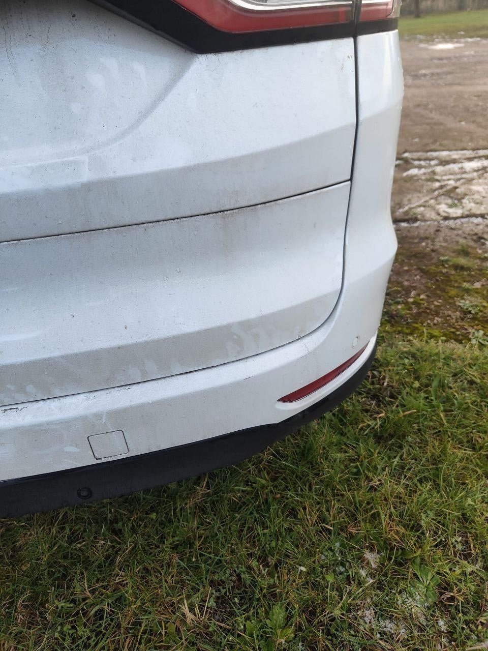 ✅FORD GALAXY ZETEC 2.0 DIESEL 2019 TAILGATE BARE WHITE Warranty A345 - Image 4